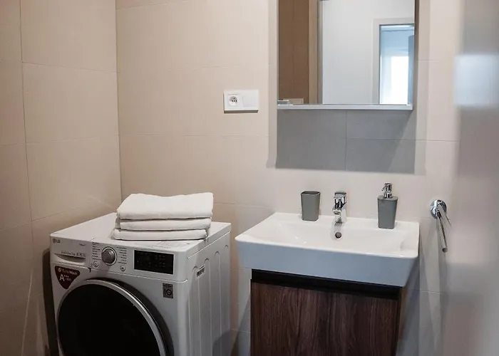 Ah Albelli Free Parking Апартаменты